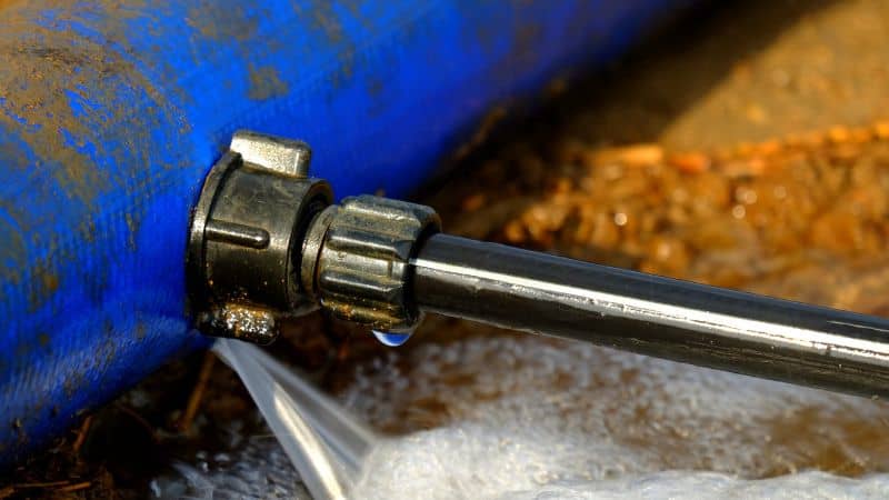 How to find hydraulic leaks